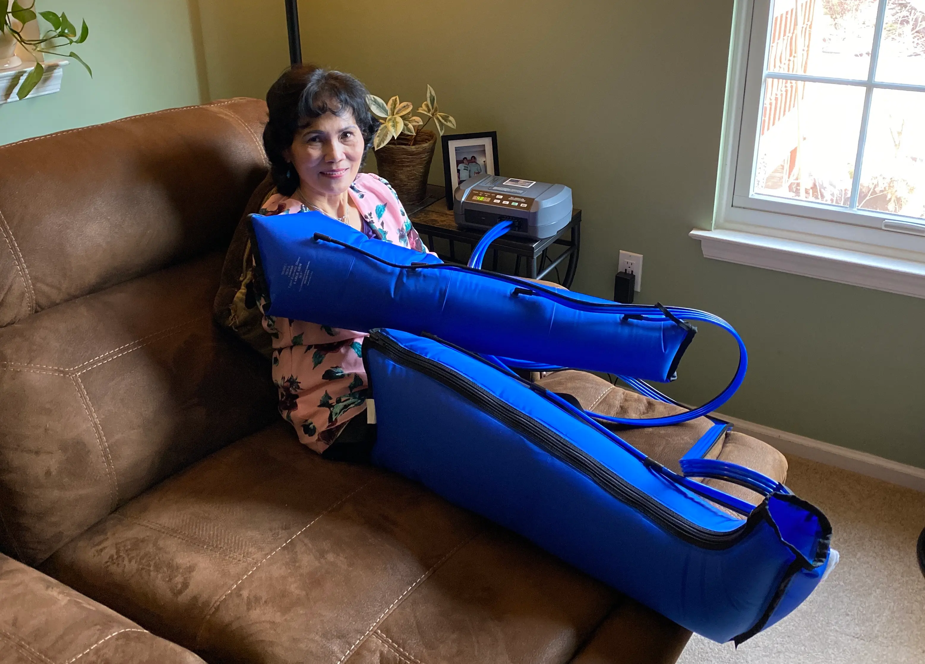 Segmental pneumatic compression pump for clinician-directed home lymphedema therapy